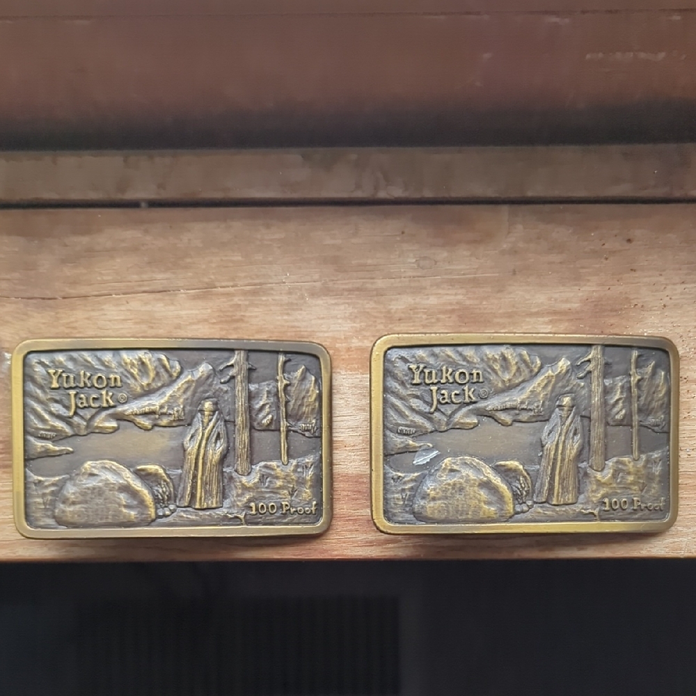 VINTAGE 1979 **YUKON JACK 100 PROOF** LIQUER Ad Brass Belt BUCKLE Made In USA